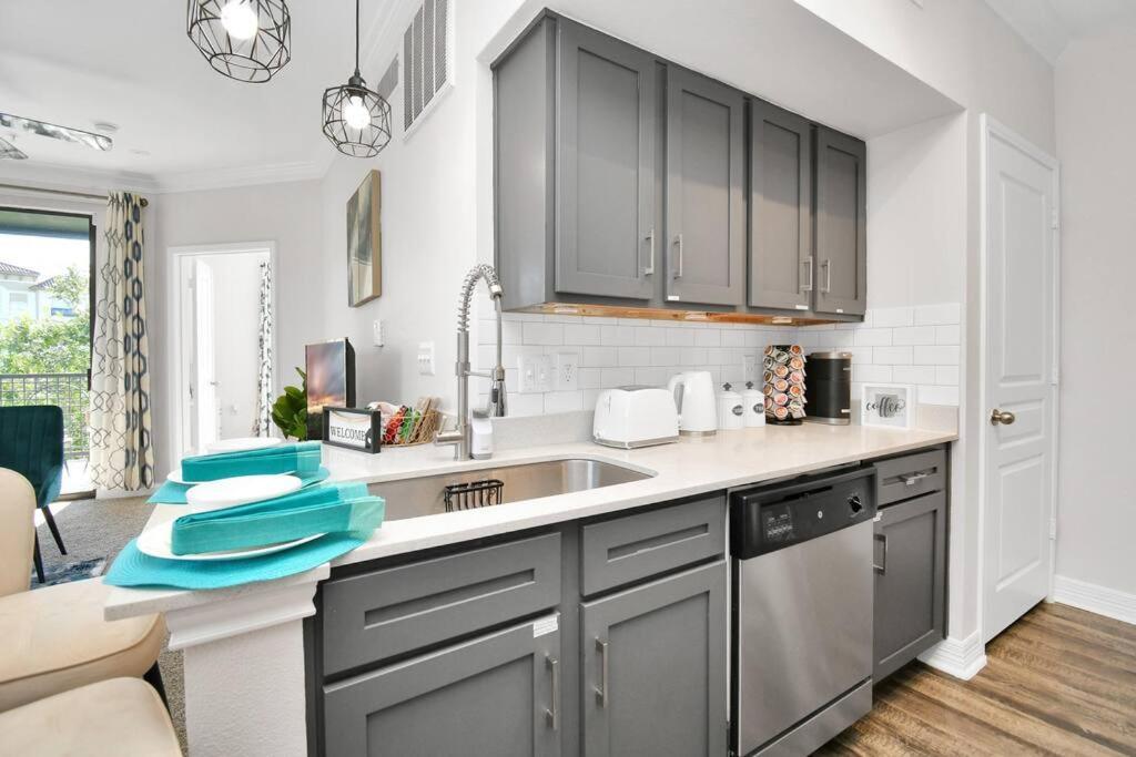 Chic Retreat-Walk To Nrg-Pool Apartment Houston Exterior foto