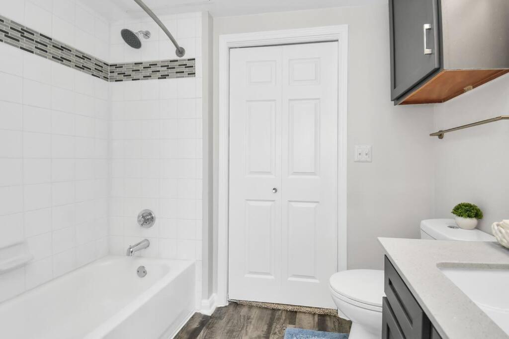 Chic Retreat-Walk To Nrg-Pool Apartment Houston Exterior foto